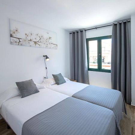 Apartamentos Los Rosales Playa Cancajos.- BreNa Baja  Exterior foto