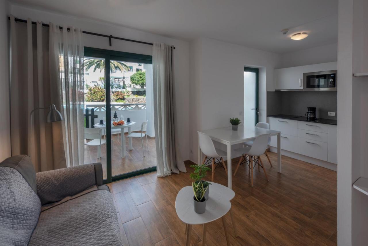 Apartamentos Los Rosales Playa Cancajos.- BreNa Baja  Exterior foto