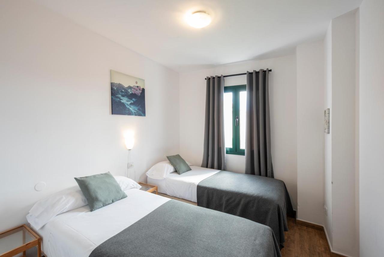 Apartamentos Los Rosales Playa Cancajos.- BreNa Baja  Exterior foto