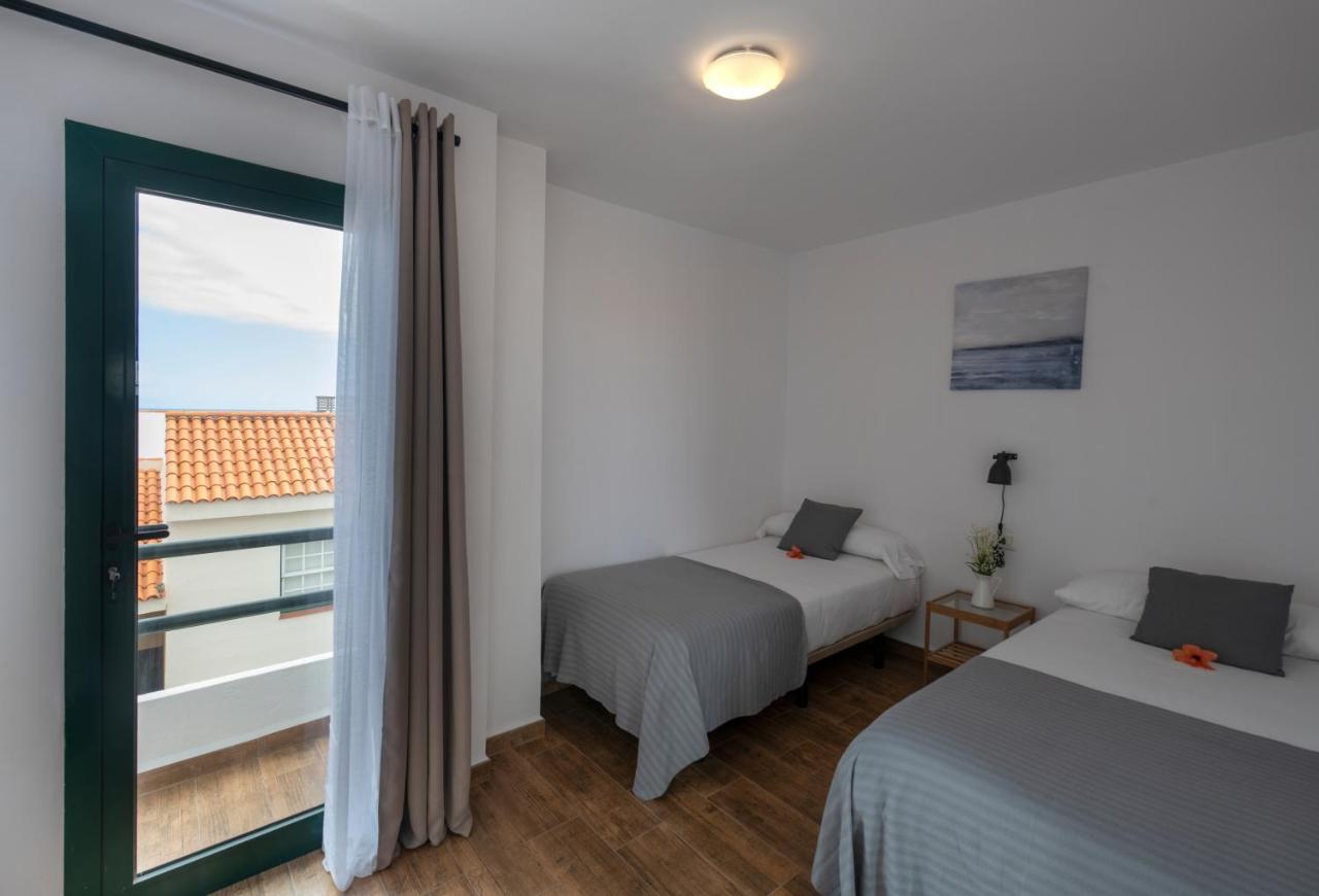 Apartamentos Los Rosales Playa Cancajos.- BreNa Baja  Exterior foto