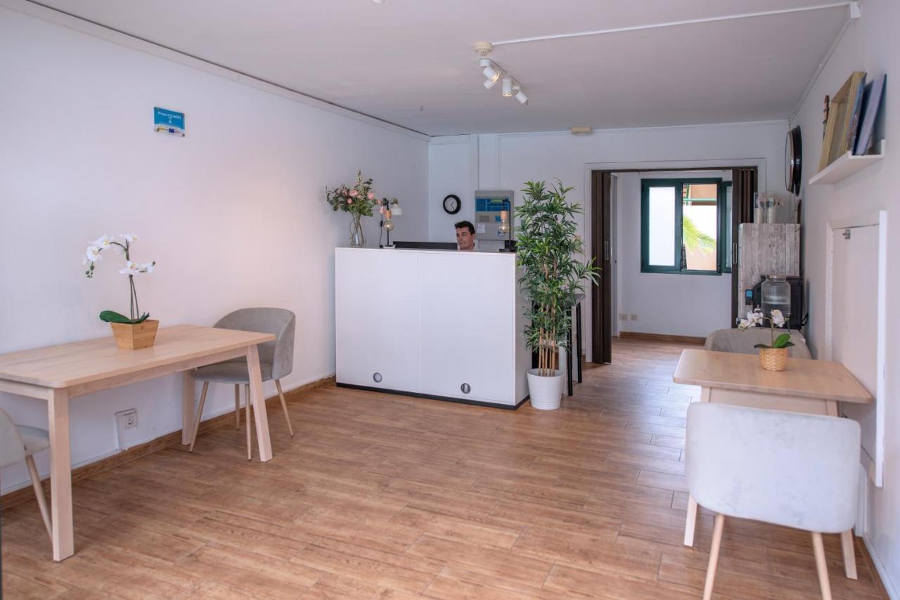 Apartamentos Los Rosales Playa Cancajos.- BreNa Baja  Exterior foto