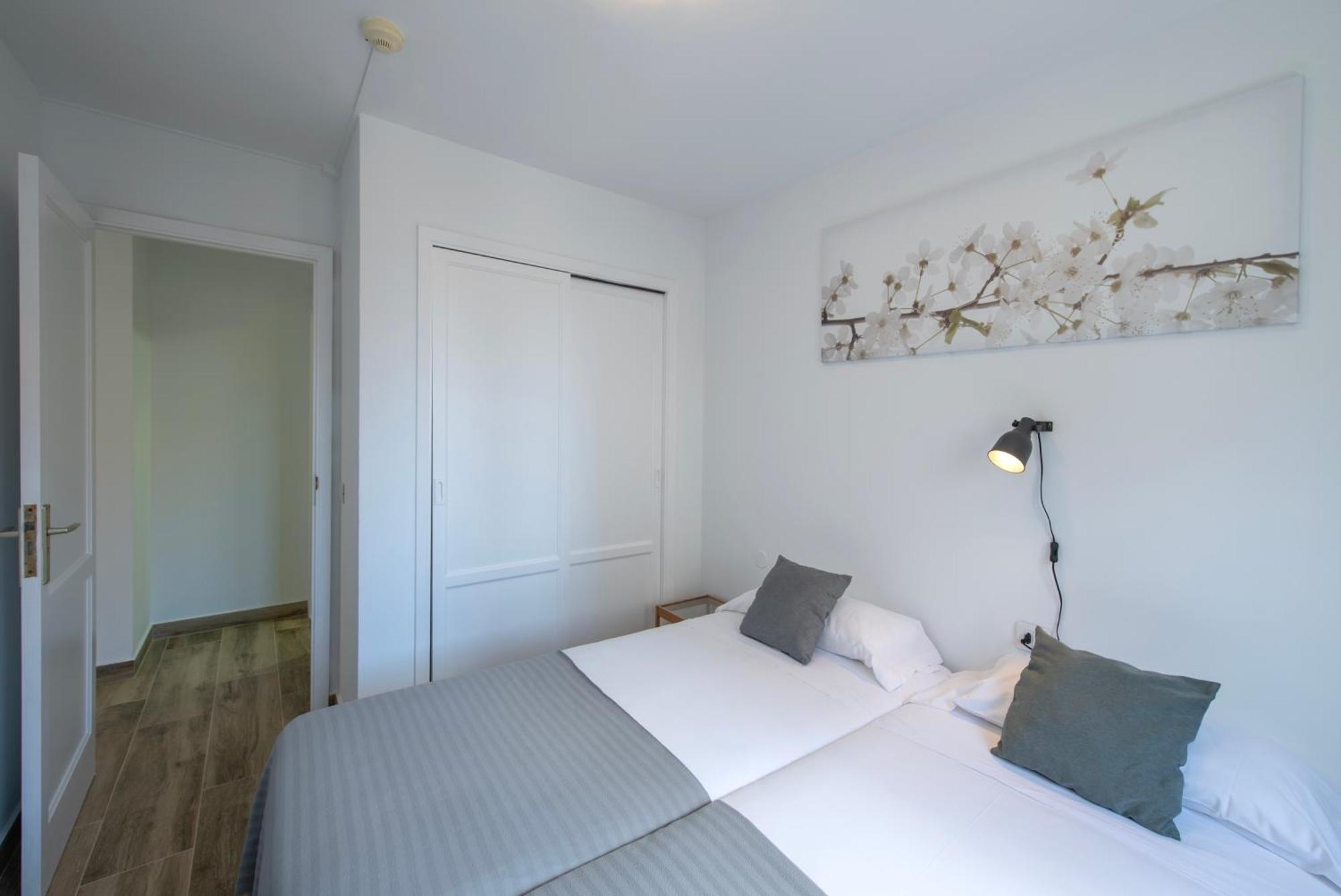 Apartamentos Los Rosales Playa Cancajos.- BreNa Baja  Exterior foto